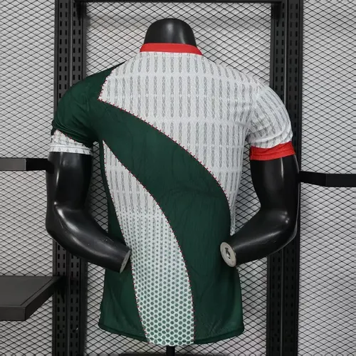 2026/2027 Version Joueur Édition Spéciale 02 Maillot de Football Olympique de Marseille  landaise — view 2