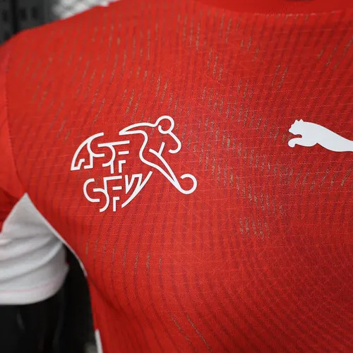 2026 Player Version Schweiz Heim-Fußballtrikot AAA Fan-Qualität — view 5