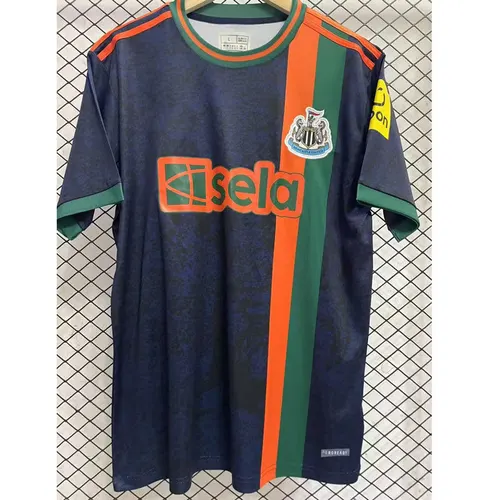 2025/2026 Maillot de football troisième extérieur Newcastle United landaise