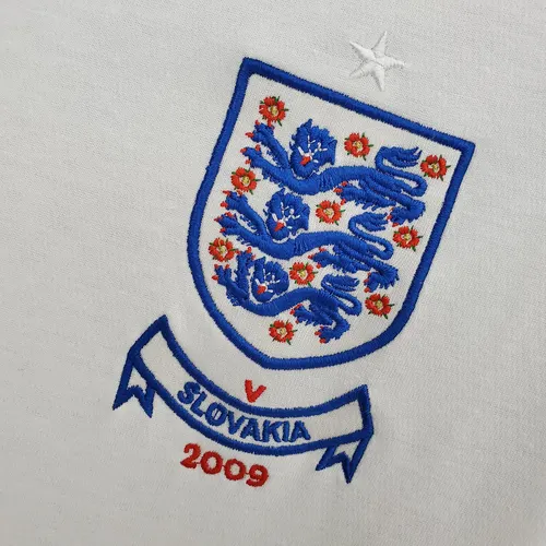 2010 Retro England Heim-Fußballtrikot AAA Fan-Qualität — view 7