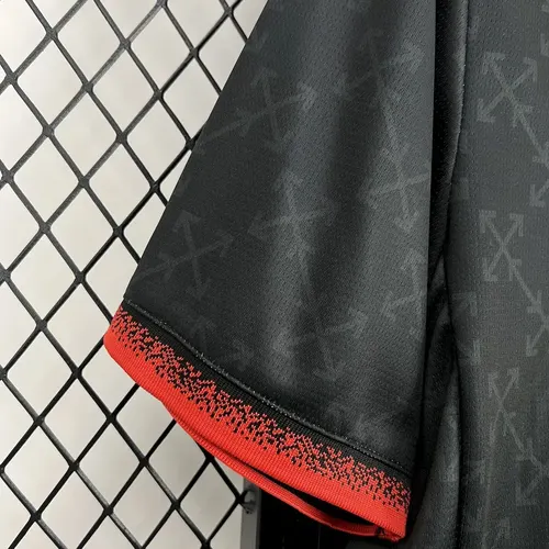 2025/2026 AC Milan Co-Branded Edition Fußballtrikot  — view 4