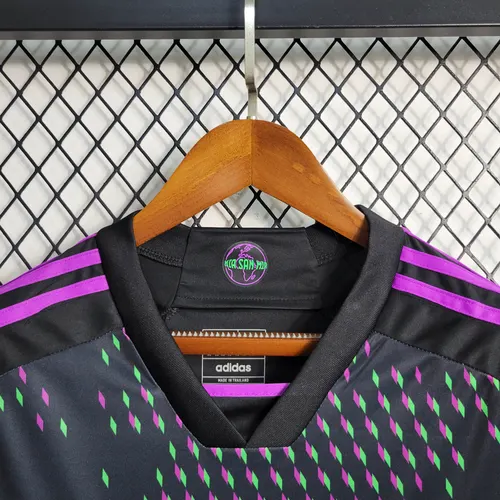 2023/2024 Bayern Munich Extérieur Maillot de Football  landaise — view 7