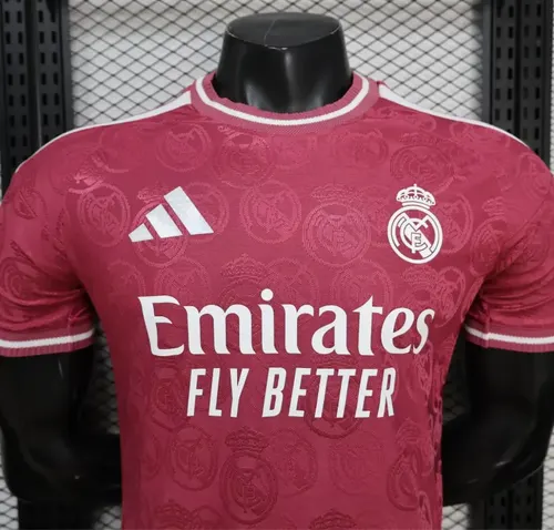 2026/2027 نسخة اللاعب ريال مدريد إصدار خاص أحمر قميص كرة قدم  جودة تايلاندية — view 3