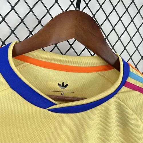 2026 Curaçao Auswärts Fußballtrikot AAA Fan-Qualität — view 4