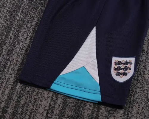 Maillot de football domicile rétro Angleterre 1996  Taille Enfant — view 9