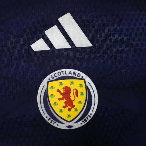 2026 Player Version Schottland Nationalmannschaft Heim-Fußballtrikot AAA Fan-Qualität — view 4