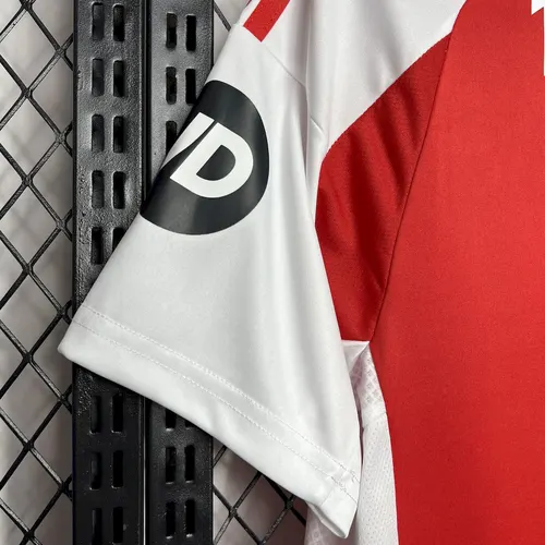 2024/2025 FC Union Berlin Home Football Shirt  — view 4