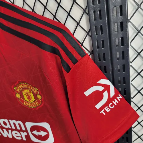 2023/2024 Manchester United Home Football Shirt   — view 9