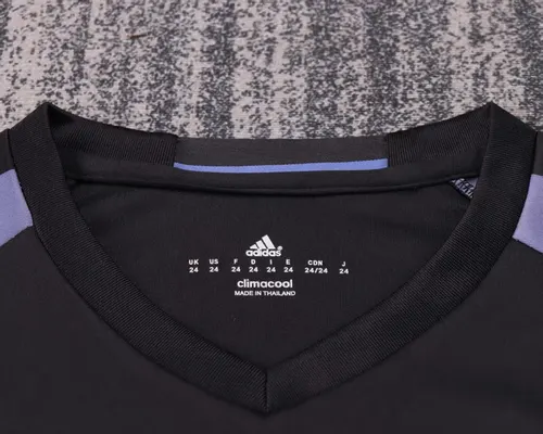 2016/2017 Retro Real Madrid Drittes Auswärts Fußballtrikot  Kindergröße — view 3