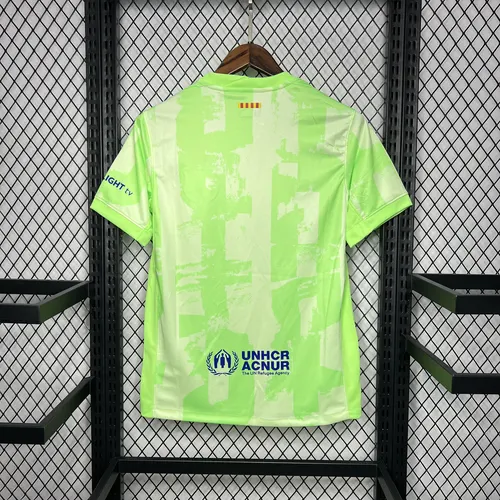 Camisa de Futebol Barcelona Terceira Fora 2024/2025  — view 2