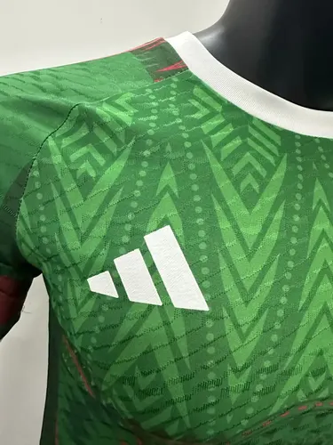 Camisa Versão Jogador México Edição Especial Nacional 06 2025/2026 Futebol  — view 4