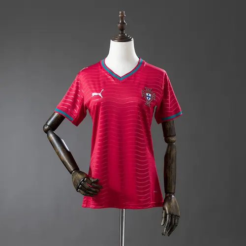 قميص نسائي للمنتخب البرتغالي 2026 درجة المشجعين AAA
