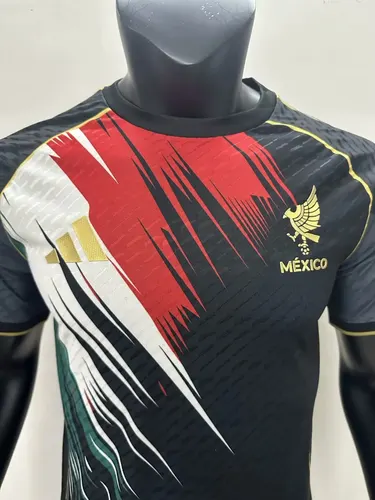 Camiseta de fútbol Edición Especial 10 de la Selección Nacional de México 2025/2026 versión jugador  — view 3