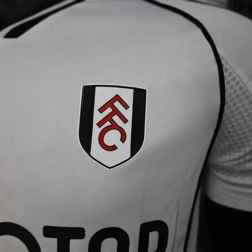 2025/2026 Spielerversion Fulham Heim-Fußballtrikot  — view 5