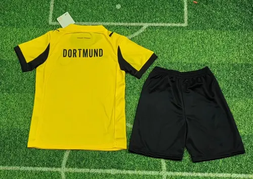 2025/2026 دورتموند كأس الموسم قميص كرة قدم جودة تايلندية مقاس أطفال — view 2