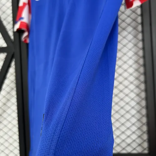 2010 Retro Kroatien Nationalmannschaft Auswärts-Fußballtrikot AAA Fan-Qualität — view 5