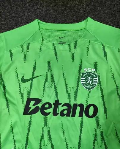 2024/2025 Sporting Lisbon Troisième Maillot Extérieur  — view 3