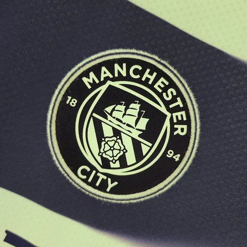 2022/2023 Manchester City Third Away Football Shirt  — view 5