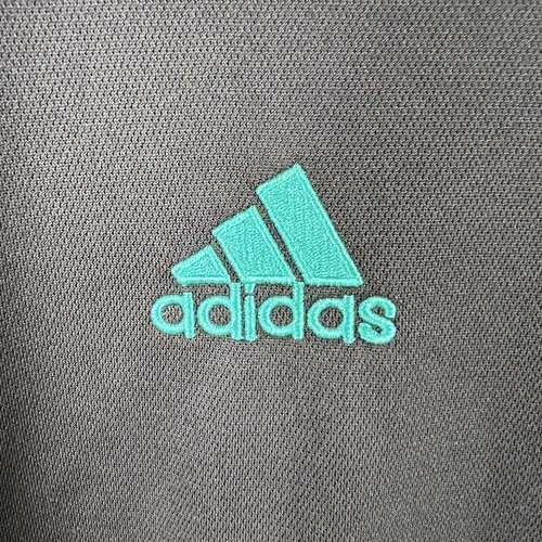 2017/2018 Retro Long Sleeve Real Madrid Away Football Shirt  — view 5