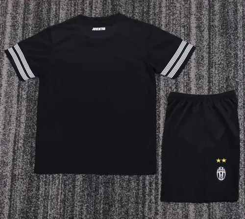 قميص كرة قدم ريترو Juventus الخارجي 2012/2013 جودة تايلاندية  مقاس أطفال — view 2