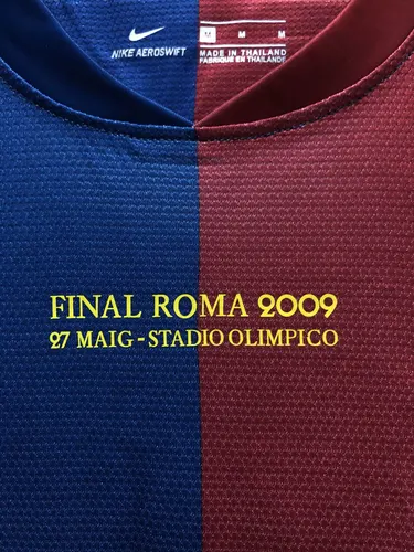 Maillot de football domicile rétro 2008/2009 Barcelone Ligue des Champions  — view 5