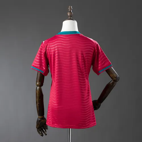 Camiseta de la Selección Nacional de Portugal 2026 AAA calidad fan para mujer — view 2