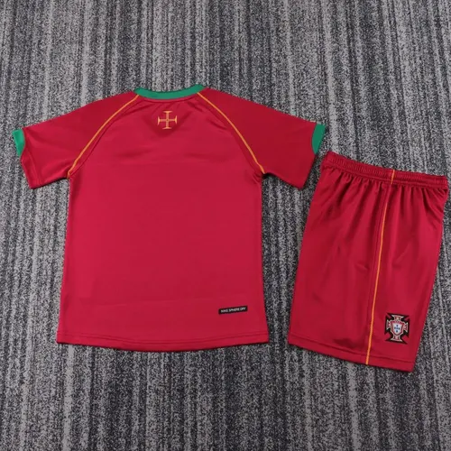 2006 Retro Portugal Heimtrikot  Kindergröße — view 2