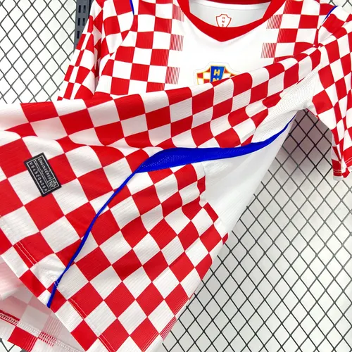 قميص منتخب كرواتيا المنزلي 2026/2027 درجة المشجعين — view 3