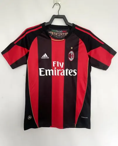Camiseta de fútbol local retro del AC Milan 2010-2011  — view 1