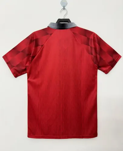 Camisa de Futebol Retrô Manchester United Casa 1996/1997  — view 2