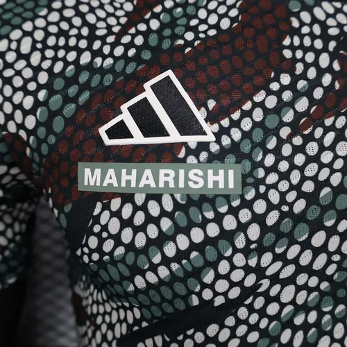Camisa de Futebol Arsenal Edição Conjunta Maharishi Versão Jogador 2023/2024  — view 9
