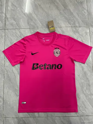 2024/2025 Sporting Lissabon Sonderedition Fußballtrikot  — view 1