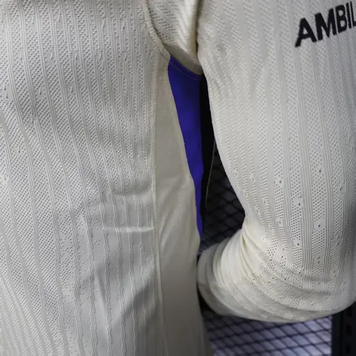 2025/2026 Manga Larga Versión Jugador Camiseta de Fútbol Visitante del Barcelona  — view 10