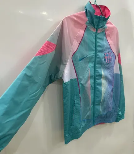2025/2026 Barcelona Reversible Windbreaker blue and pink Soccer Jersey  — view 4