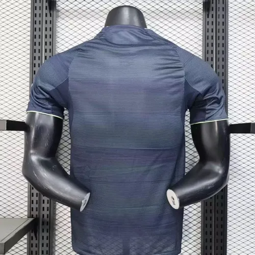 2025/2026 Maillot Extérieur Version Joueur Real Madrid  — view 2