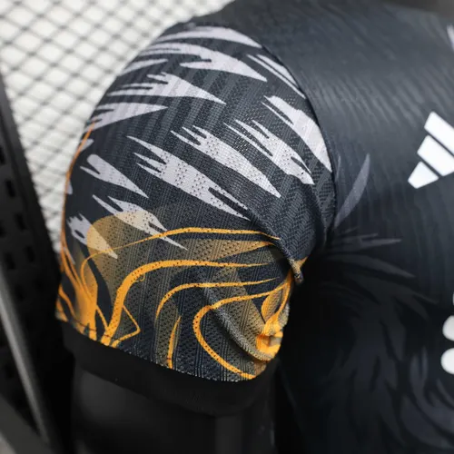 2025/2026 Spielerversion Liverpool Sonderausgabe 05 Fußballtrikot AAA fan-gradät — view 6