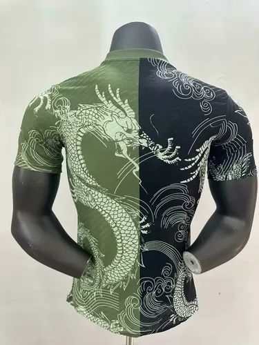 2025/2026 Versão Jogador Real Madrid Dragon Pattern Army Green And Black Camisa de Futebol  — view 2