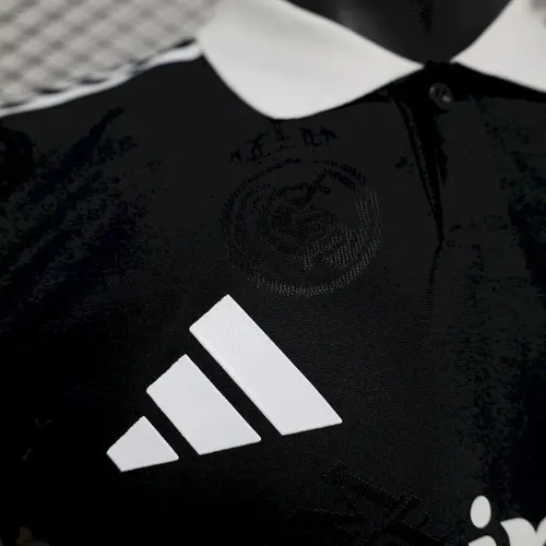 2025/2026 Version Joueur Real Madrid Special Edition 02 Maillot de Football  — view 4