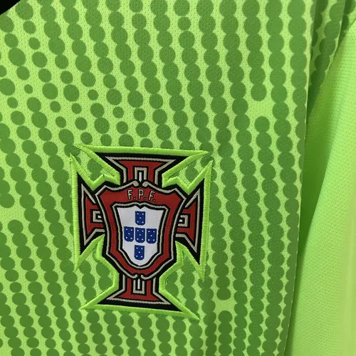 2025 Portugal Torwart Grün Fußballtrikot AAA Fan-Qualität — view 6