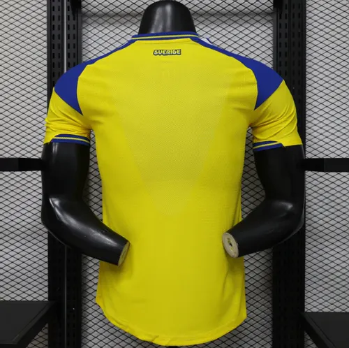 2026 Player Version Schweden Nationalmannschaft Heim-Fußballtrikot AAA Fan-Qualität — view 2