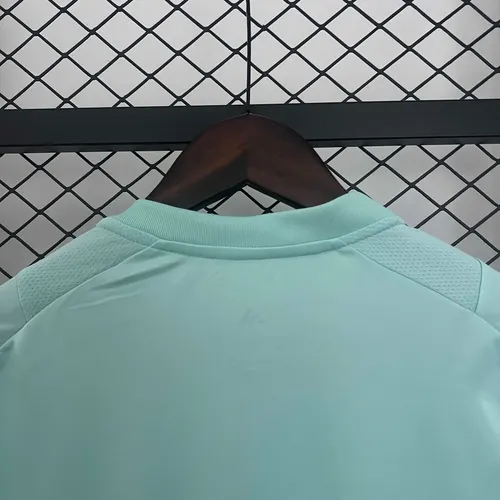 2025/2026 Wolverhampton Wanderers Training clothes Football Shirt  — view 6