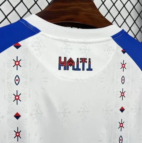 2026 Haiti National Team Maillot Extérieur Football AAA qualité fan — view 4