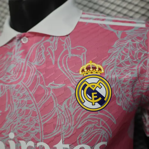 2025/2026 Player Version Real Madrid Special Edition Pink Football Jersey  — view 5