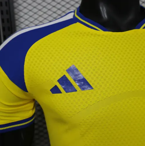 2026 Player Version Schweden Nationalmannschaft Heim-Fußballtrikot AAA Fan-Qualität — view 4