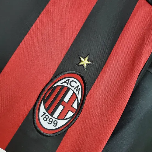 قميص كرة قدم AC Milan الكلاسيكي داخل الأرض 2009/2010 جودة تايلاندية — view 5