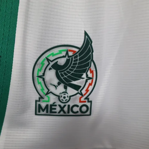 Pantalón Corto Local Versión Jugador 2026 de la Selección Nacional de México AAA calidad para aficionados — view 3