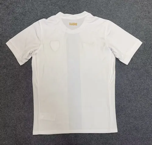 2025/2026 Finland Home Football Shirt  — view 2