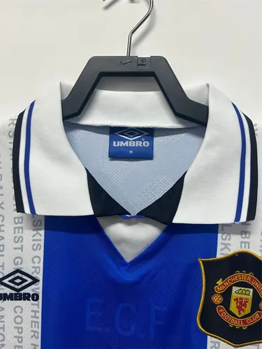 1994/1996 Retro Manchester United Drittes Auswärts Fußballtrikot AAA fan-gradät — view 3