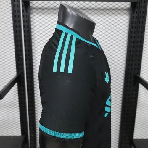 Camisa Edição Especial Liverpool Versão Jogador 2026/2027 Futebol   — view 6